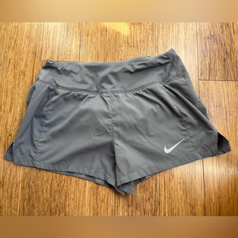 Nike dri fit running short extra small grey. 1194